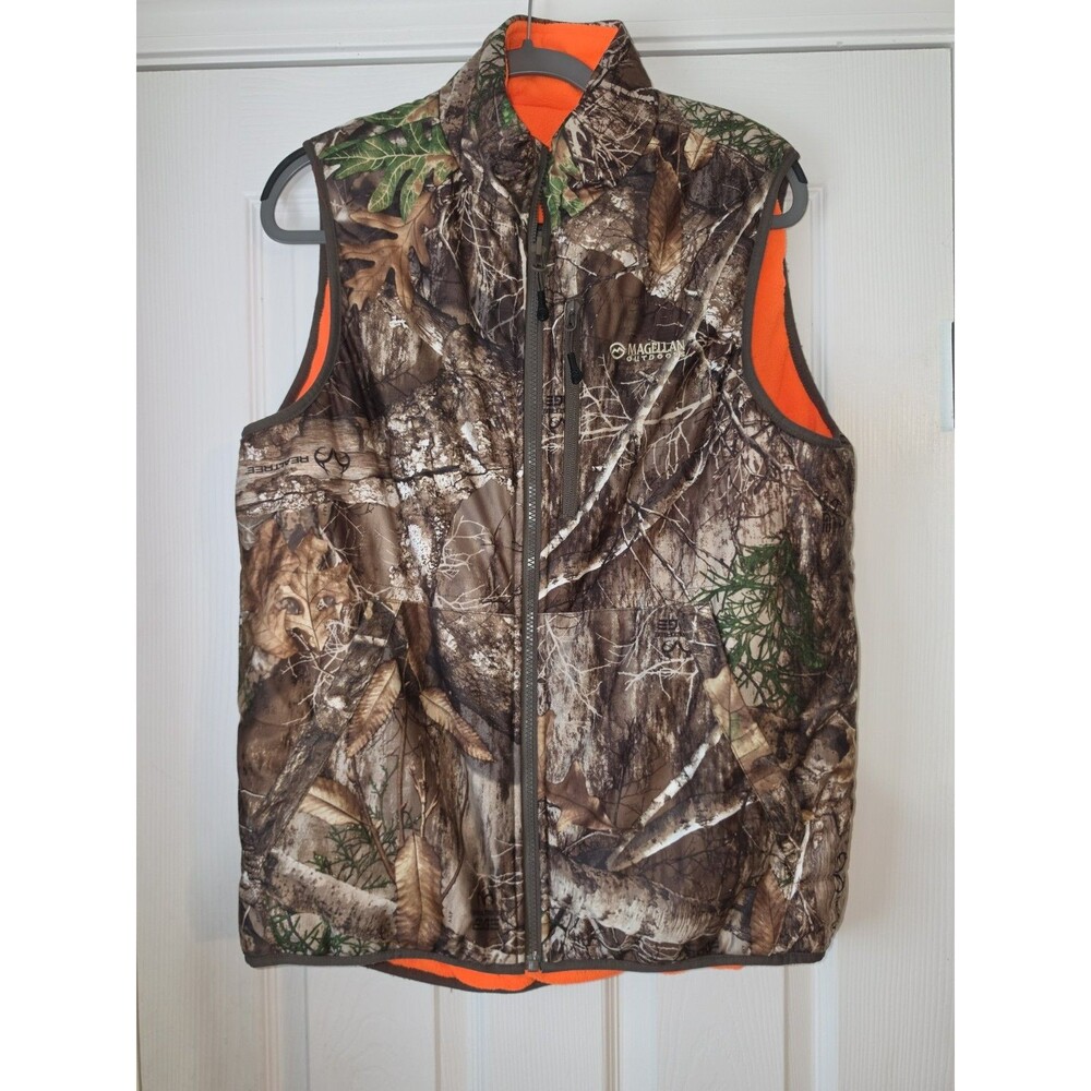 Magellan Outdoors Men's Camo Orange Reversible Fleece Vest Small Real Tree APX